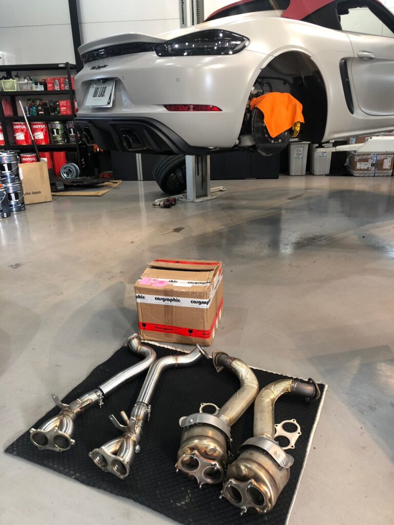ポルシェ718スパイダー/GT4 チタンリンクパイプ アイコード製 のぞきこん